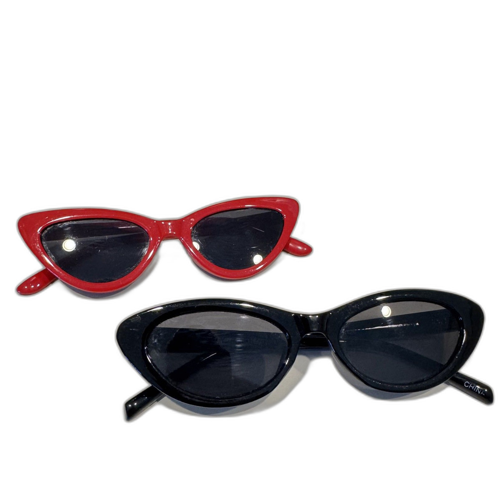 Urban Outfitters Cat Eye Sunglasses Red Black UV400 Retro Y2K Set of 2 Pairs